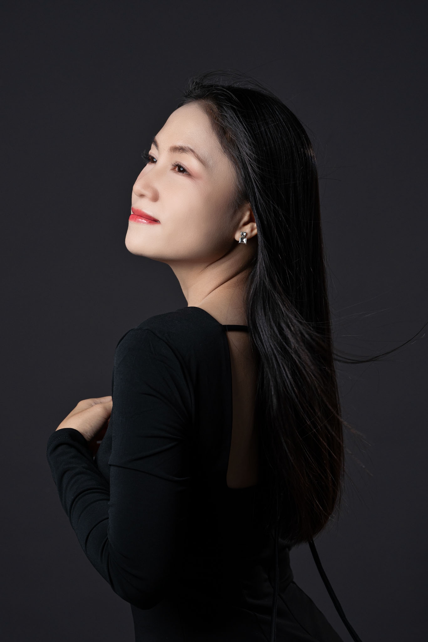 Chân dung nghệ sĩ piano Hoa Ngọc Hà